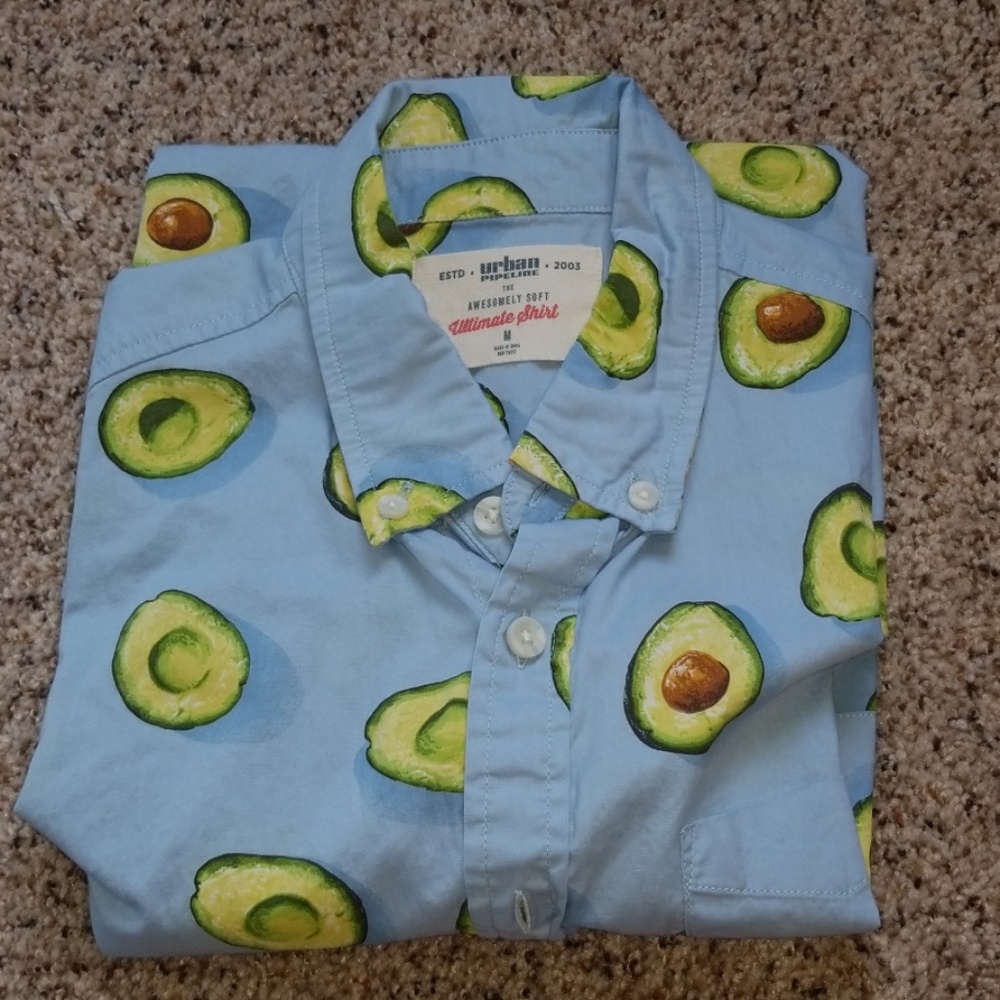 Shortsleeve Avocado Buttonup